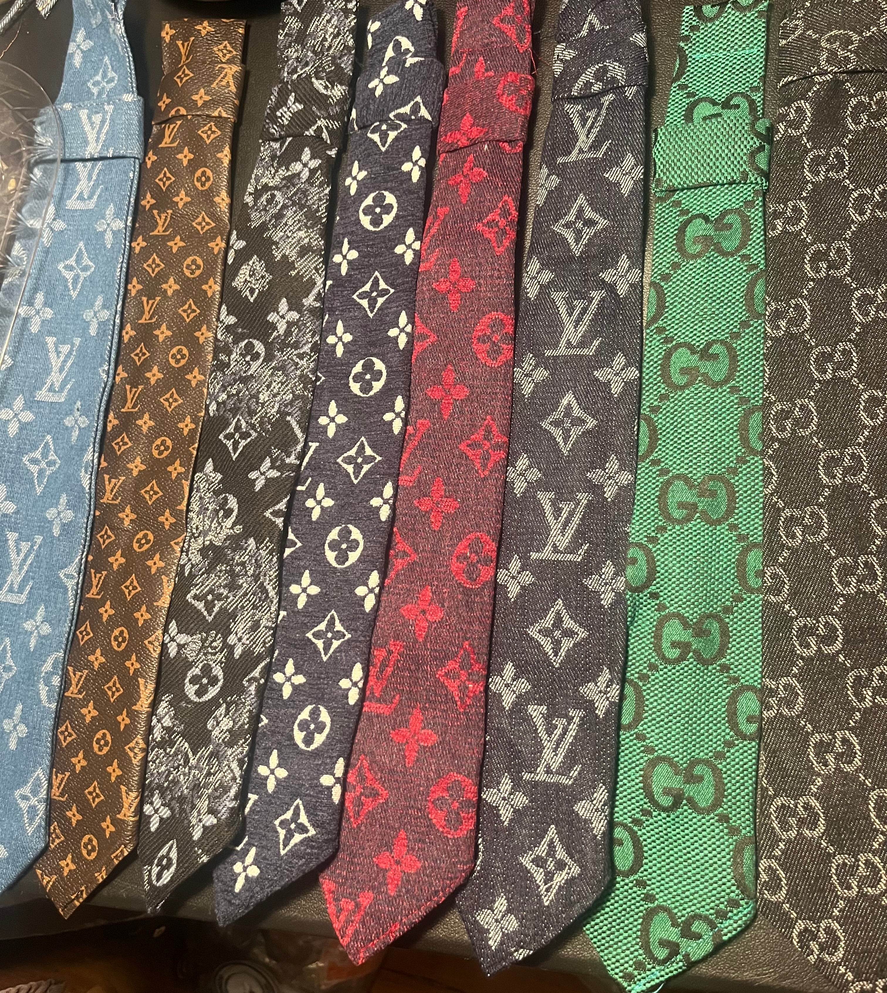 Custom Tie
